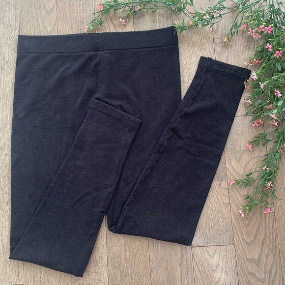 Cozy Black Winter Leggings - Size L - Picture 11 of 11